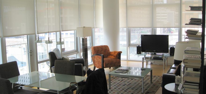 A Guide To Choosing The Right Window Film For Office Space